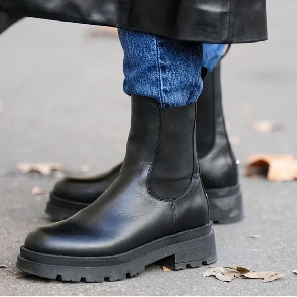 Call It Spring Chelsea boots - Picture 2 of 3